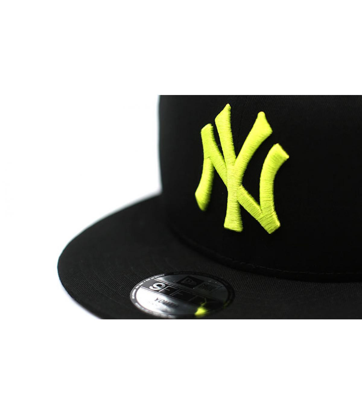 NY child cap black yellow